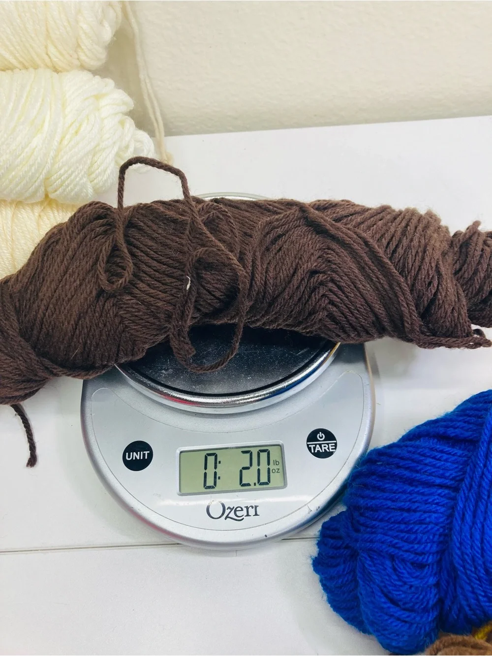 🐱 🐶. ~1.7oz Tagged and Untagged Vintage Yarn Skeins